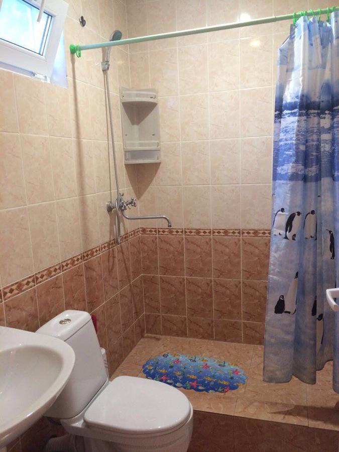 Guest House On Sayat-Nova 7A Alakhadzi Ngoại thất bức ảnh