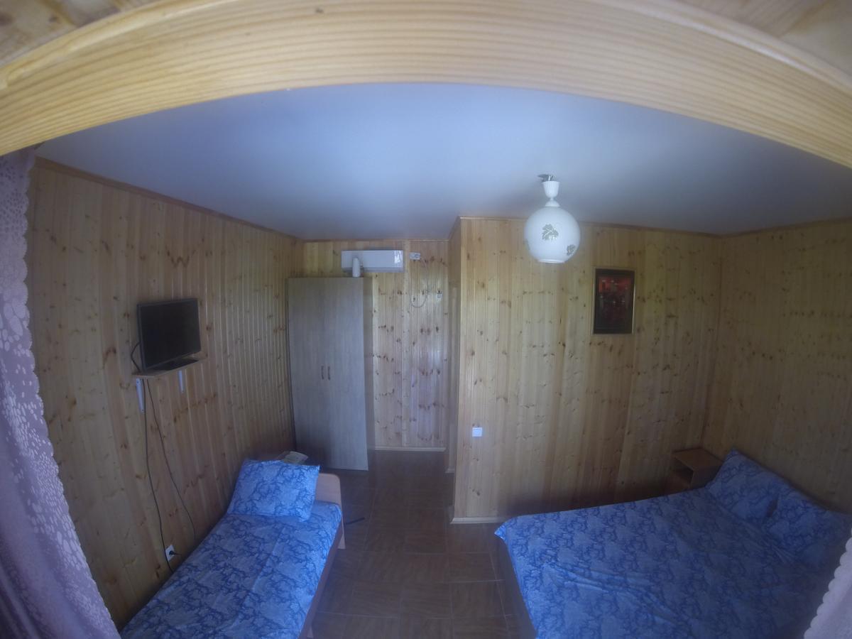 Guest House On Sayat-Nova 7A Alakhadzi Ngoại thất bức ảnh