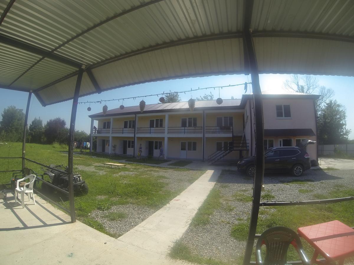 Guest House On Sayat-Nova 7A Alakhadzi Ngoại thất bức ảnh